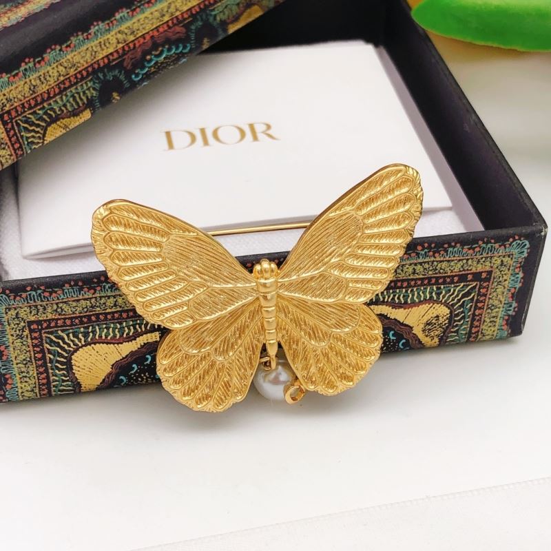 Christian Dior Brooches